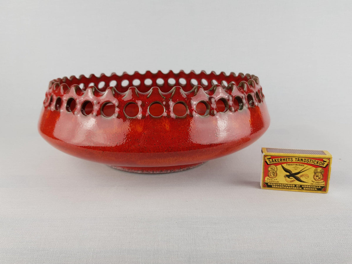 Vintage CERAMANO Royal Bowl 354, Red Crown Bowl, West German Pottery 1960s 1970s