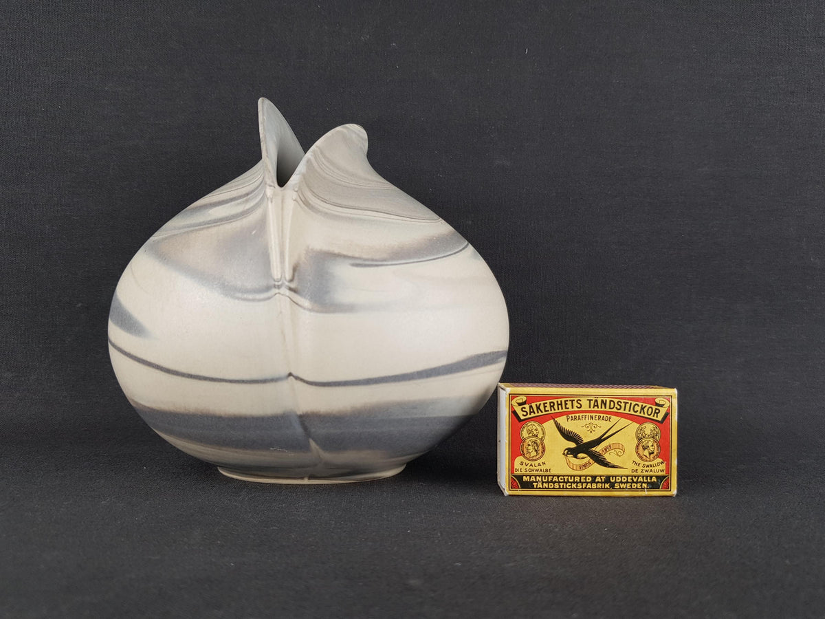 Vintage ROSENTHAL Studio Linie Queensberry Marble Venus Porcelain Vase by Uta Feyl 1970s 1980s