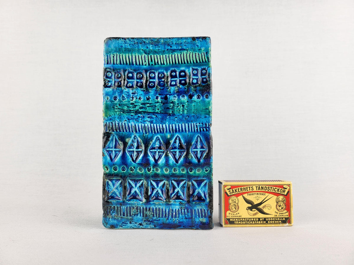 Vintage BITOSSI Rectangular Slab Vase with RIMINI BLU decor by Aldo Londi 727/15 Italian Pottery 1960-70s