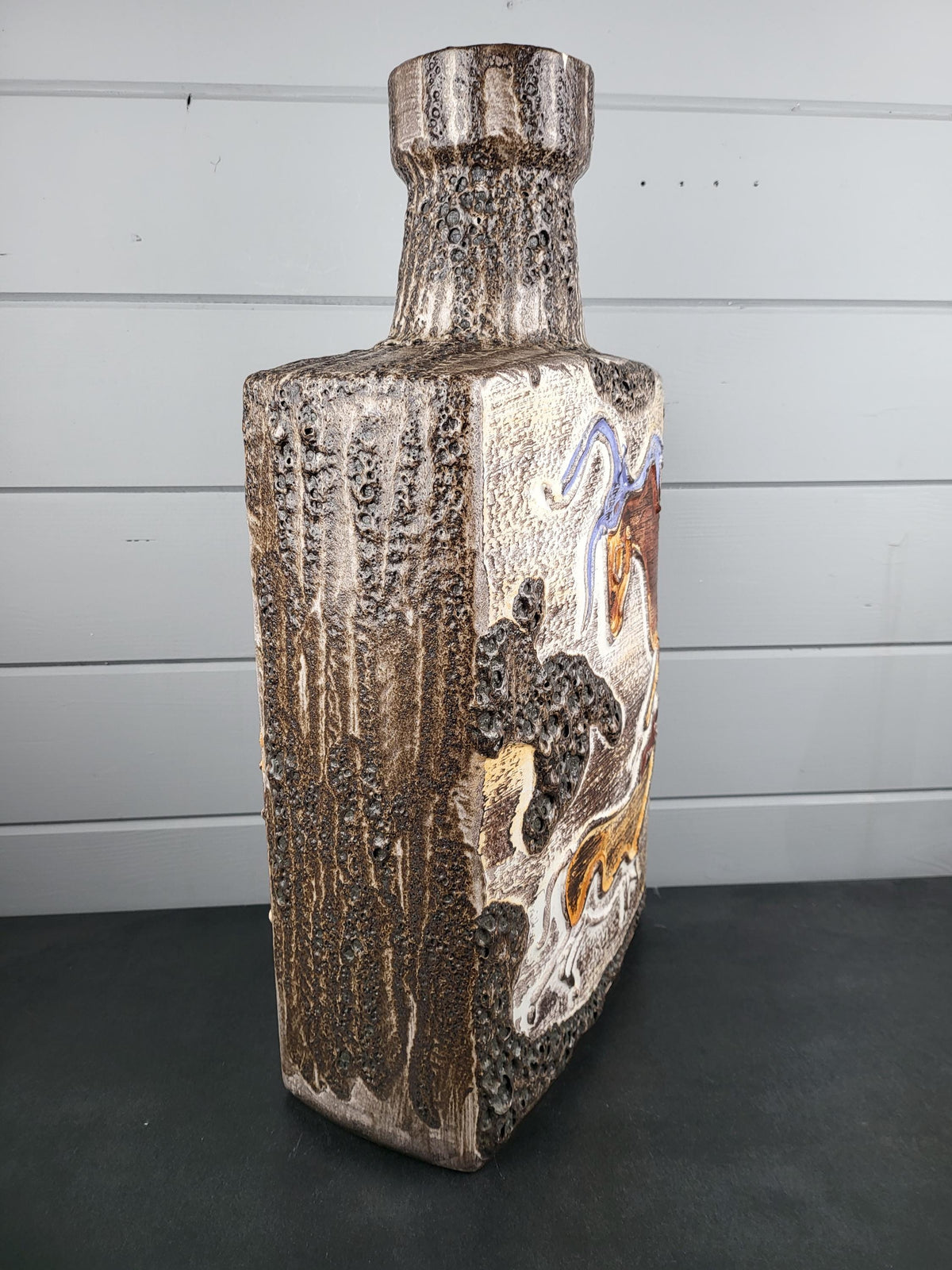 XXL SCHEURICH KERAMIK Rectangular Fat Lava Floor Vase 281-54 with Montignac decor 1972