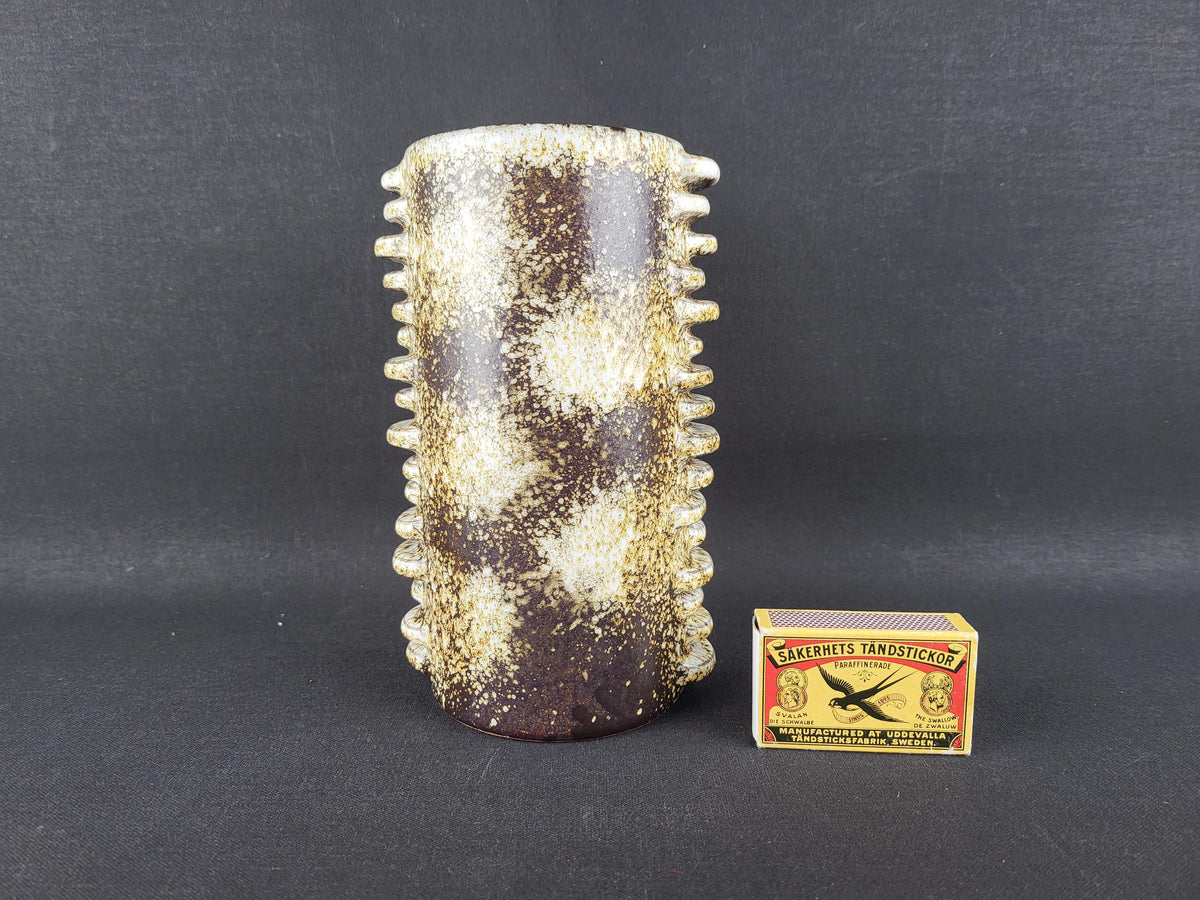 Vintage DUMLER UND BREIDEN Brown and Beige Vase Studio 61 with "City" Decor 1960s