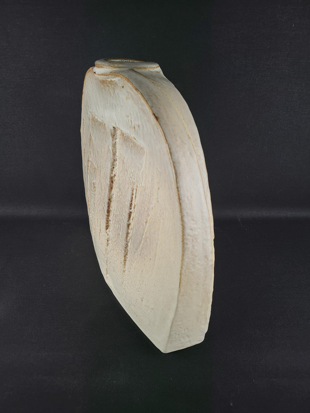 Vintage STEULER KERAMIK Beige Slab Vase Model 911 by Heiner Balzar from the Objekt Series West German Pottery 1980s