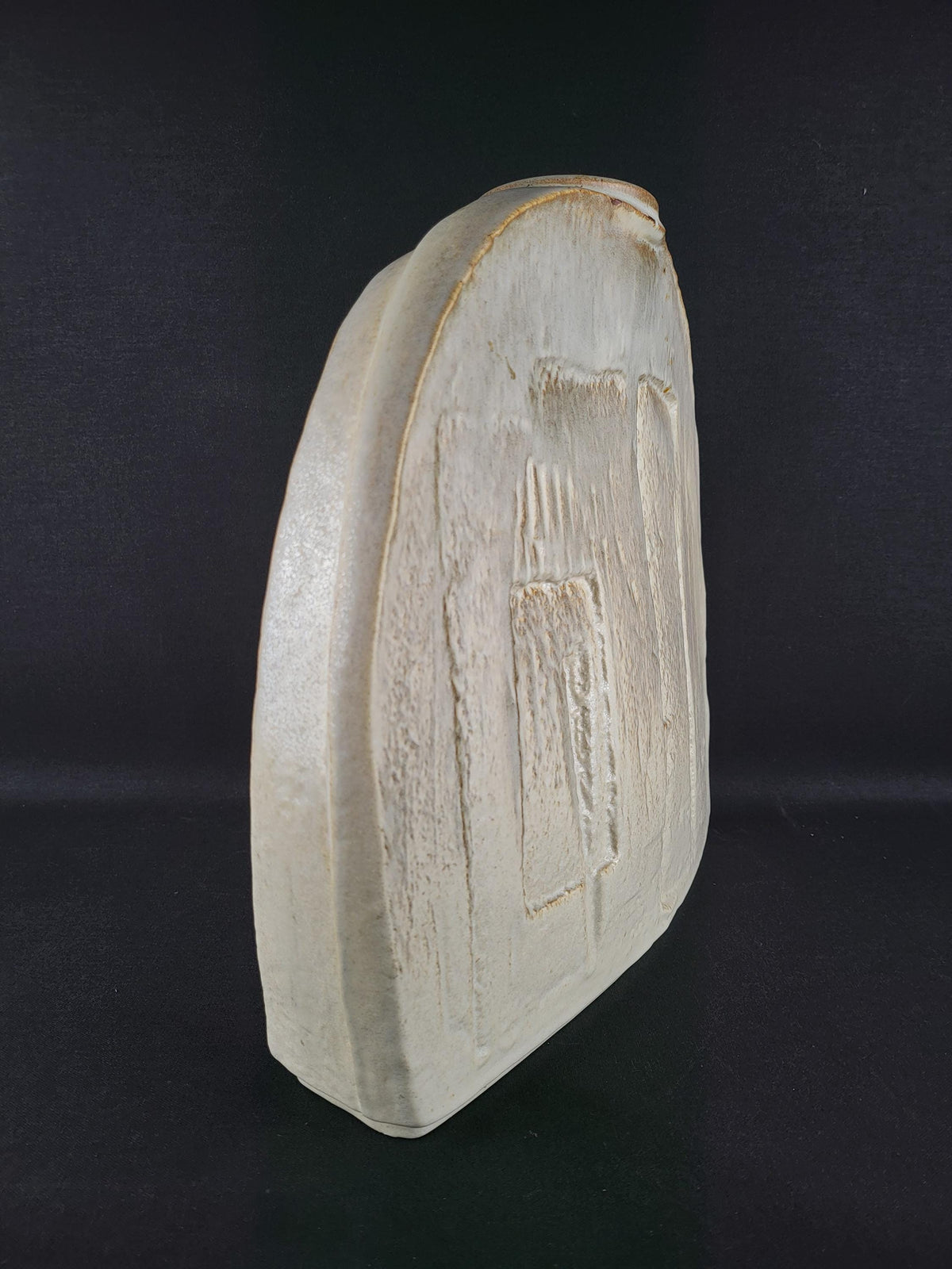 Vintage STEULER KERAMIK Beige Slab Vase Model 911 by Heiner Balzar from the Objekt Series West German Pottery 1980s