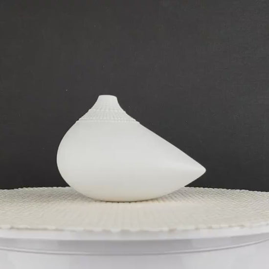 RARE Rosenthal Studio-Line Black Porcelain White Pollo vase by Tapio Wirkkala 1970's